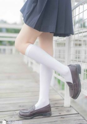 蜜桃李丽珍_高清免费在线播放