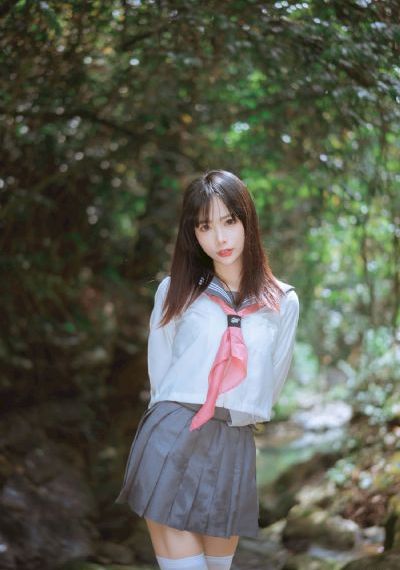 粗大的内捧猛烈进出小视频_DVD高清视频播放